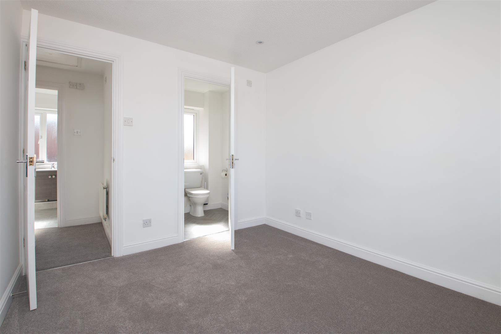 Nuneham Grove, Westcroft, Milton Keynes